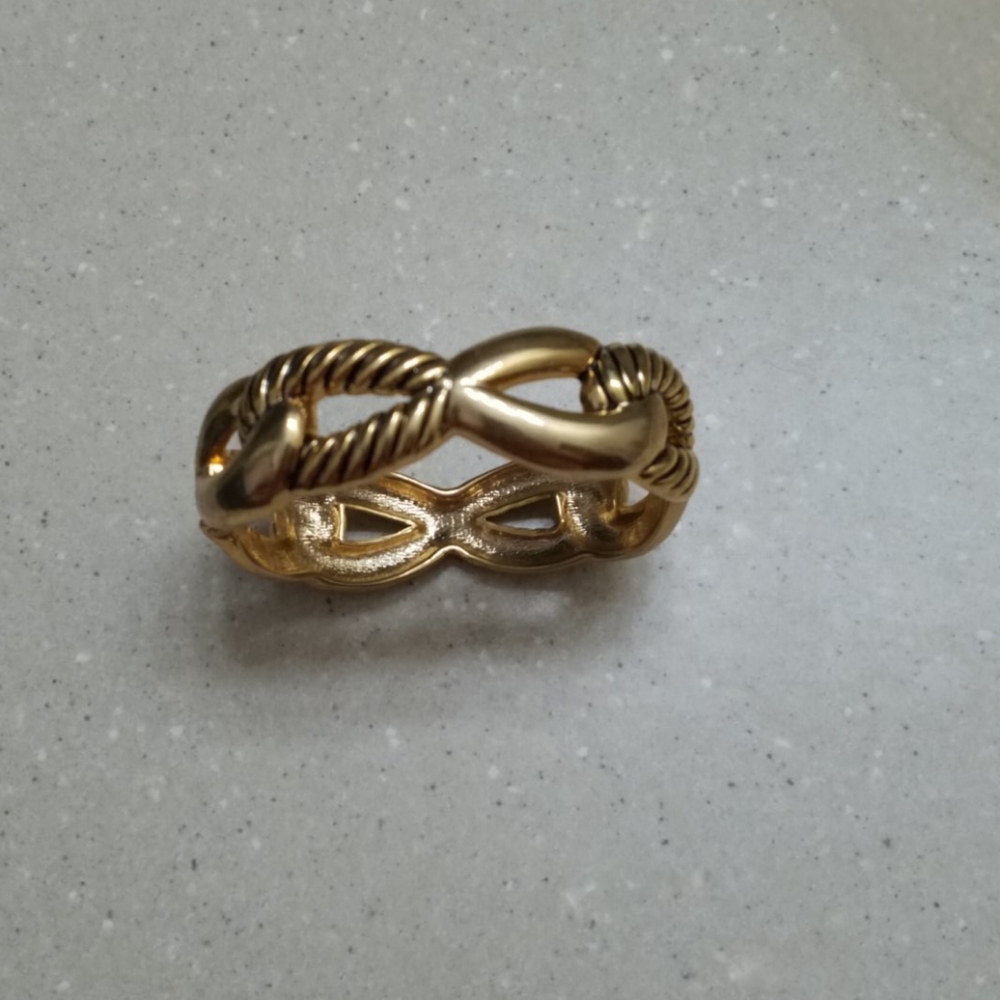 Beautiful Gold Bangle Bracelet